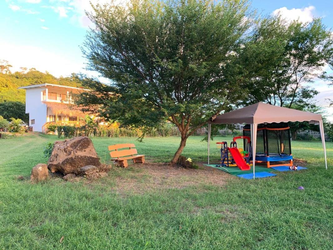 Calalas Lodge Nindirí 外观 照片